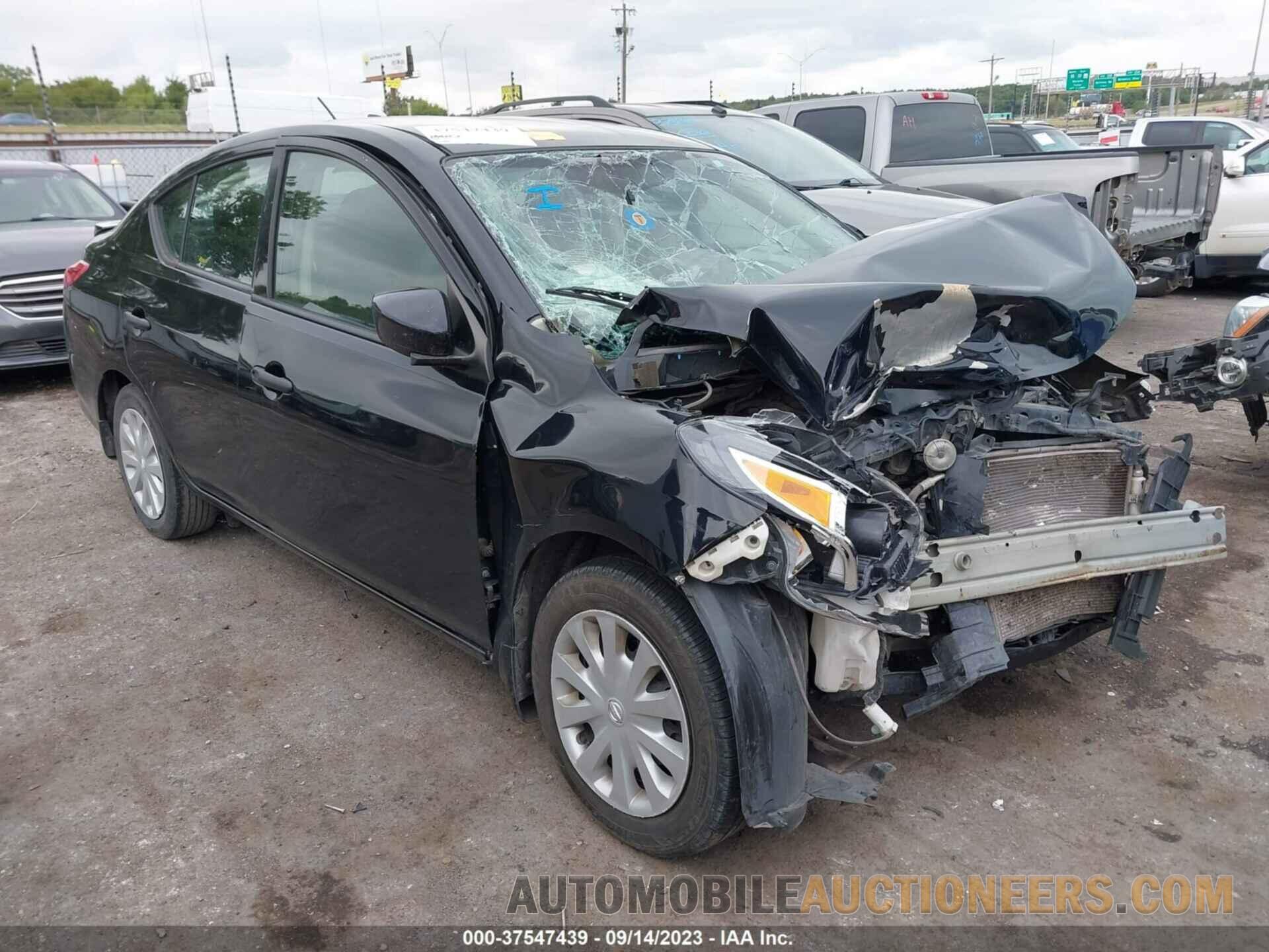 3N1CN7AP7JL835359 NISSAN VERSA 2018