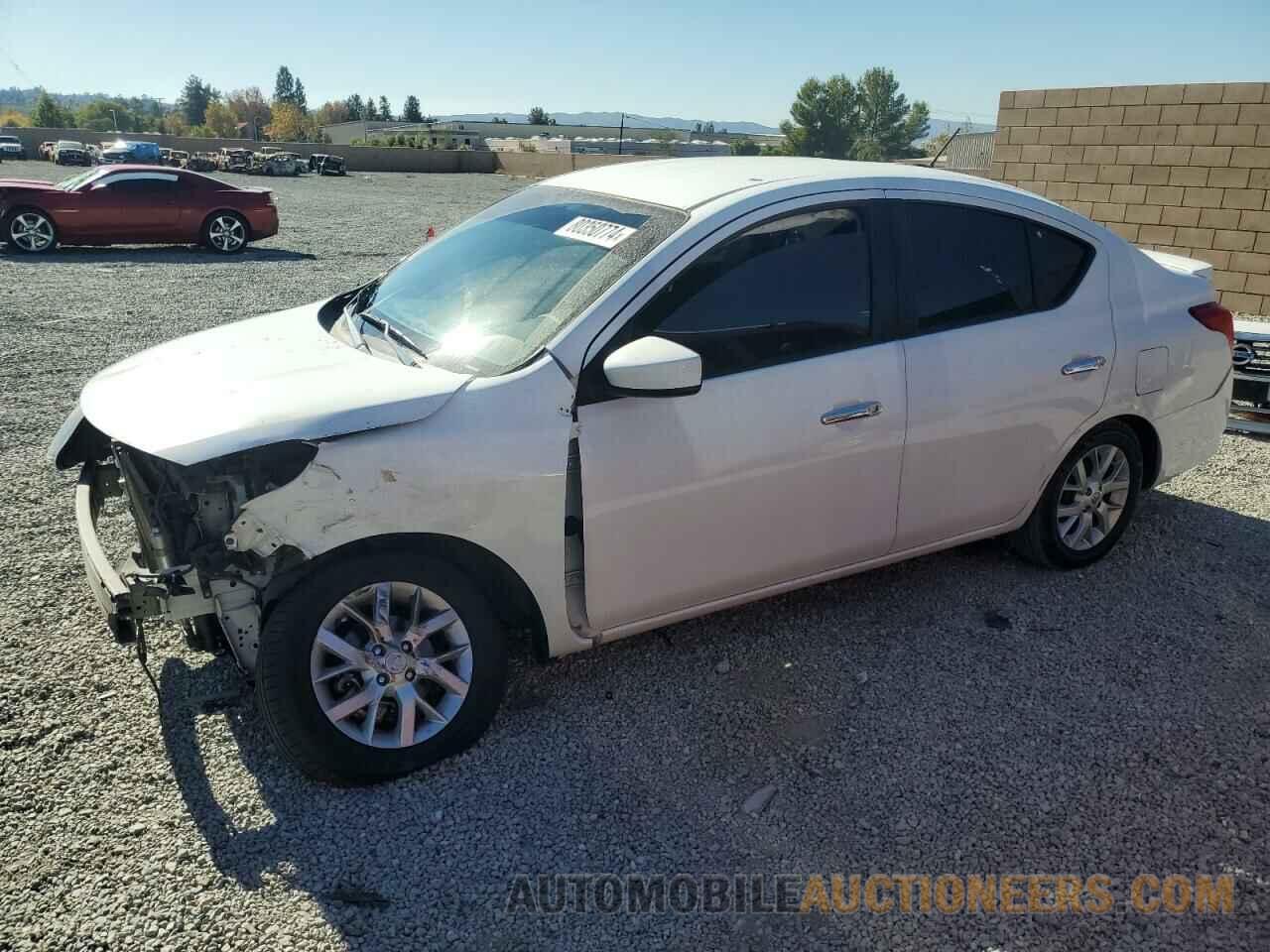 3N1CN7AP7JL837533 NISSAN VERSA 2018