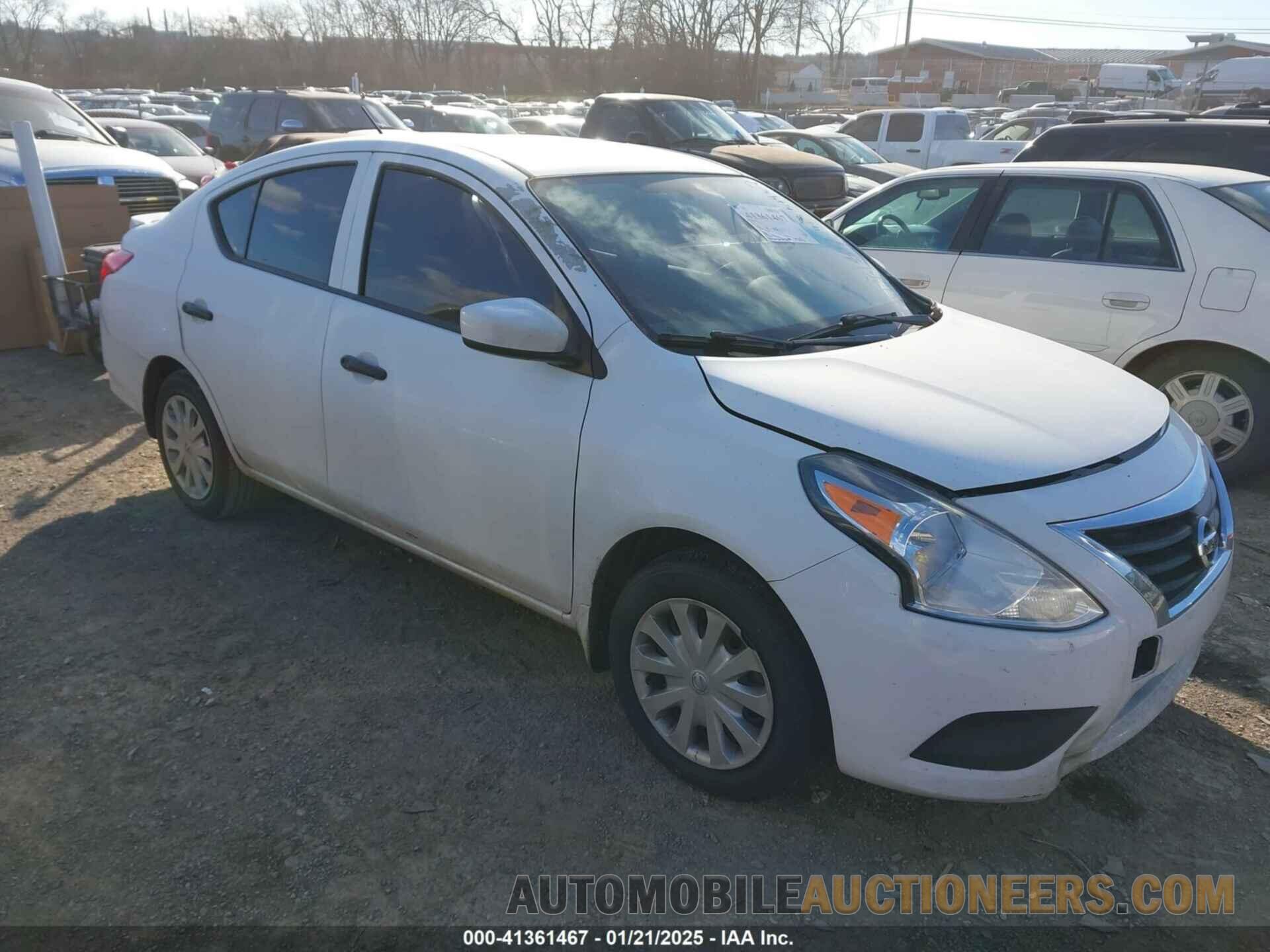 3N1CN7AP7JL837998 NISSAN VERSA 2018