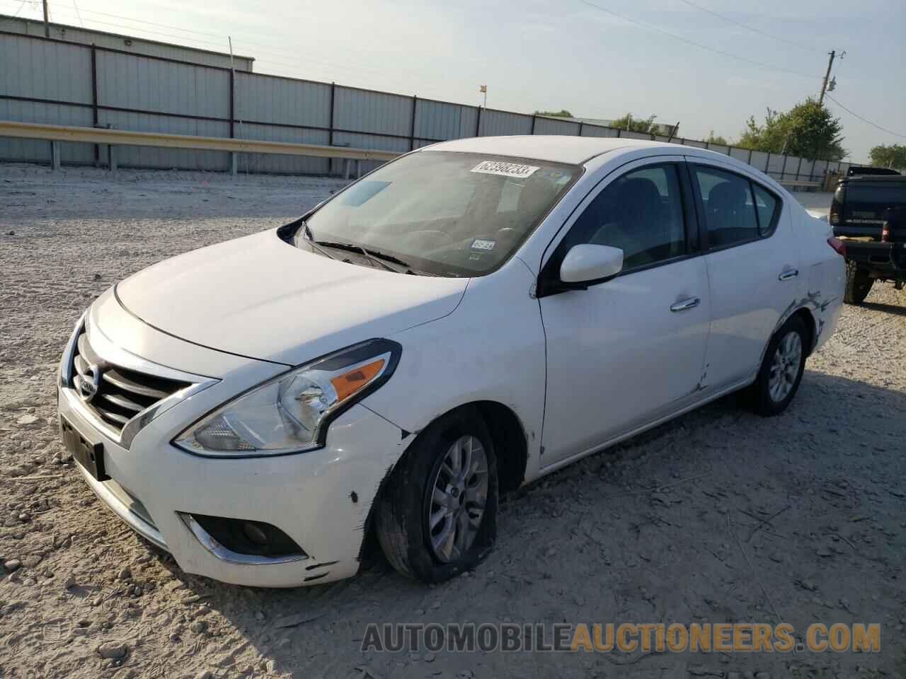 3N1CN7AP7JL864909 NISSAN VERSA 2018