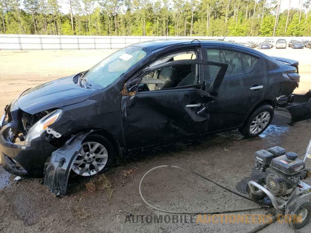 3N1CN7AP7JL870063 NISSAN VERSA 2018