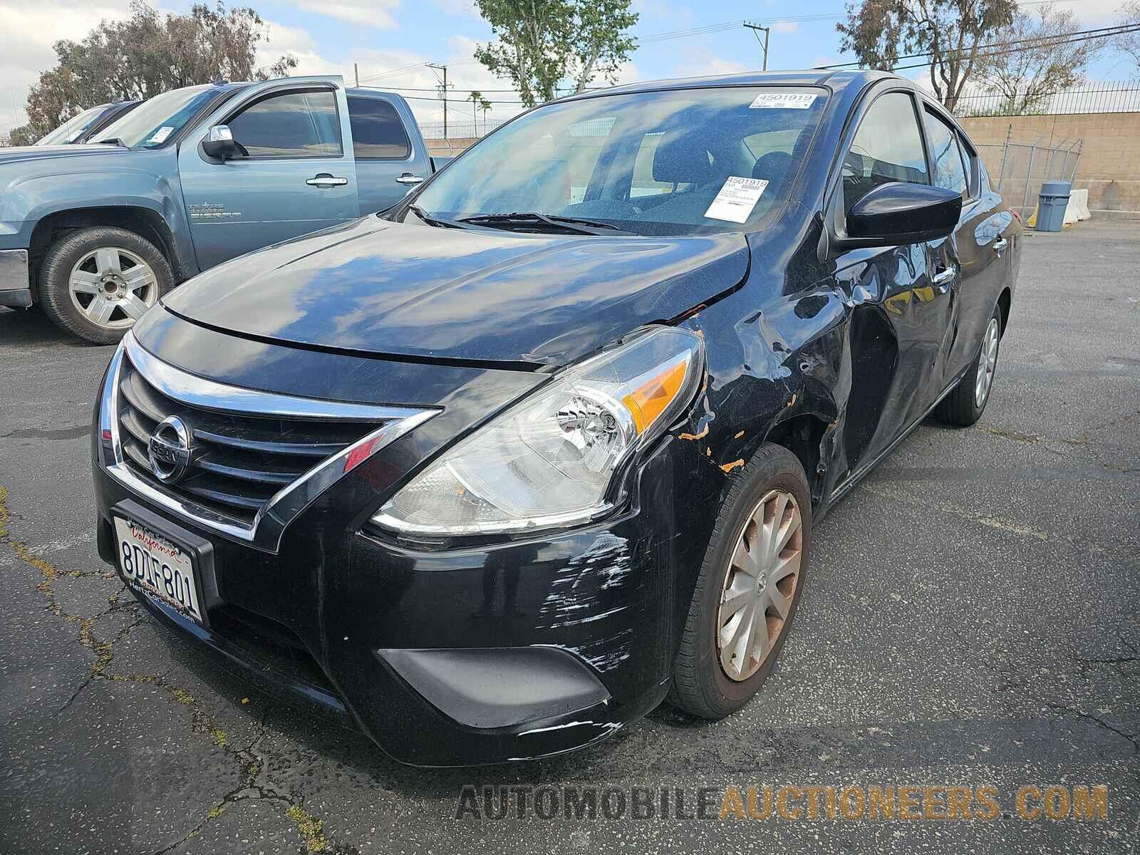 3N1CN7AP7JL874730 Nissan Versa Sedan 2018