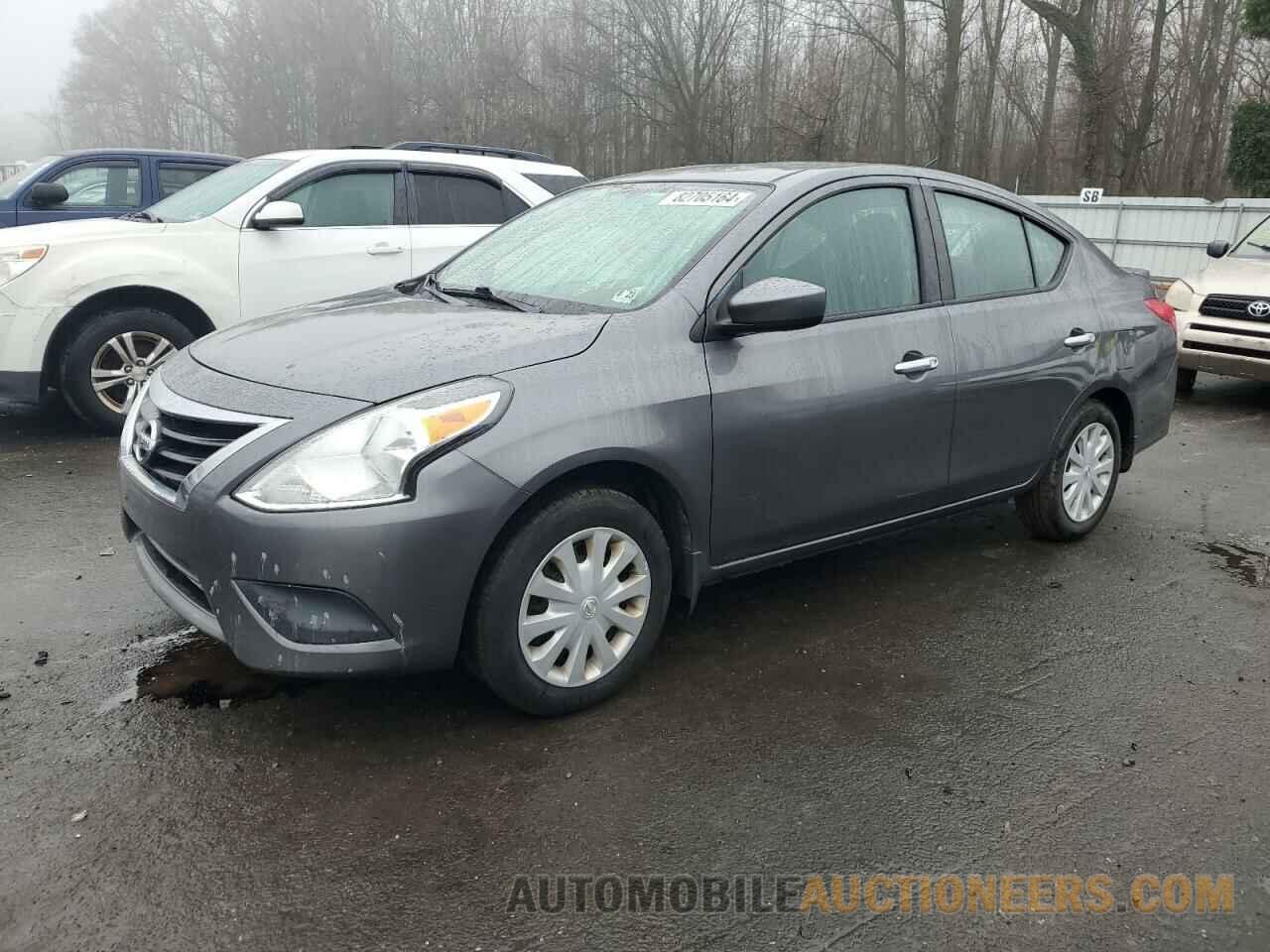 3N1CN7AP7JL883217 NISSAN VERSA 2018