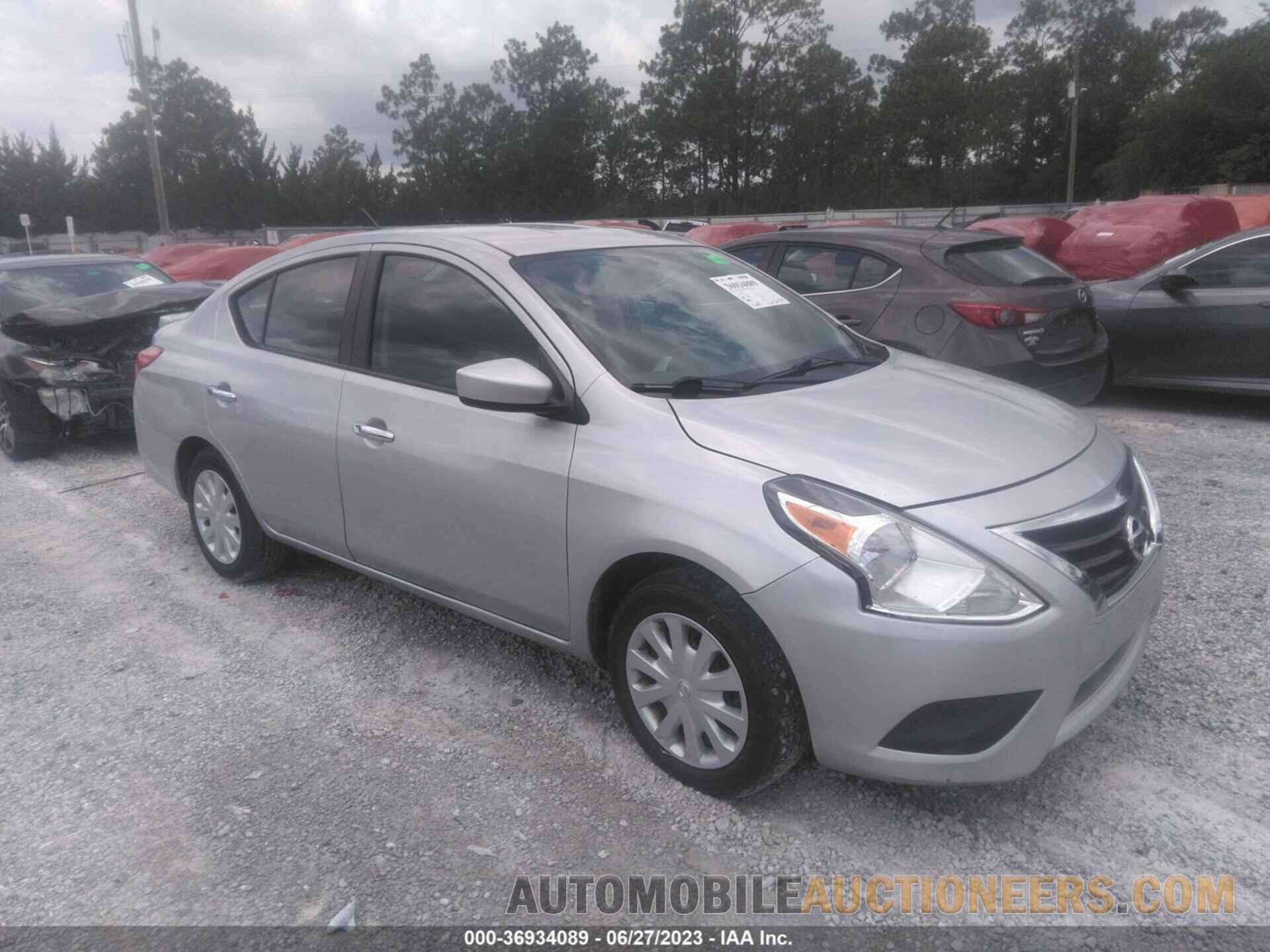 3N1CN7AP7JL885758 NISSAN VERSA SEDAN 2018