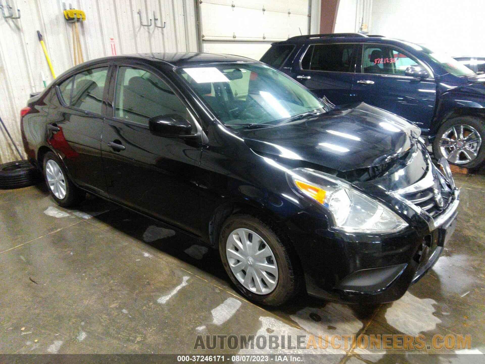 3N1CN7AP7JL887669 NISSAN VERSA SEDAN 2018