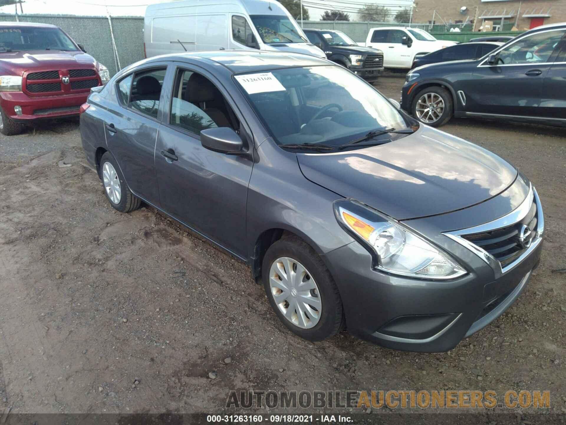 3N1CN7AP7JL888594 NISSAN VERSA SEDAN 2018