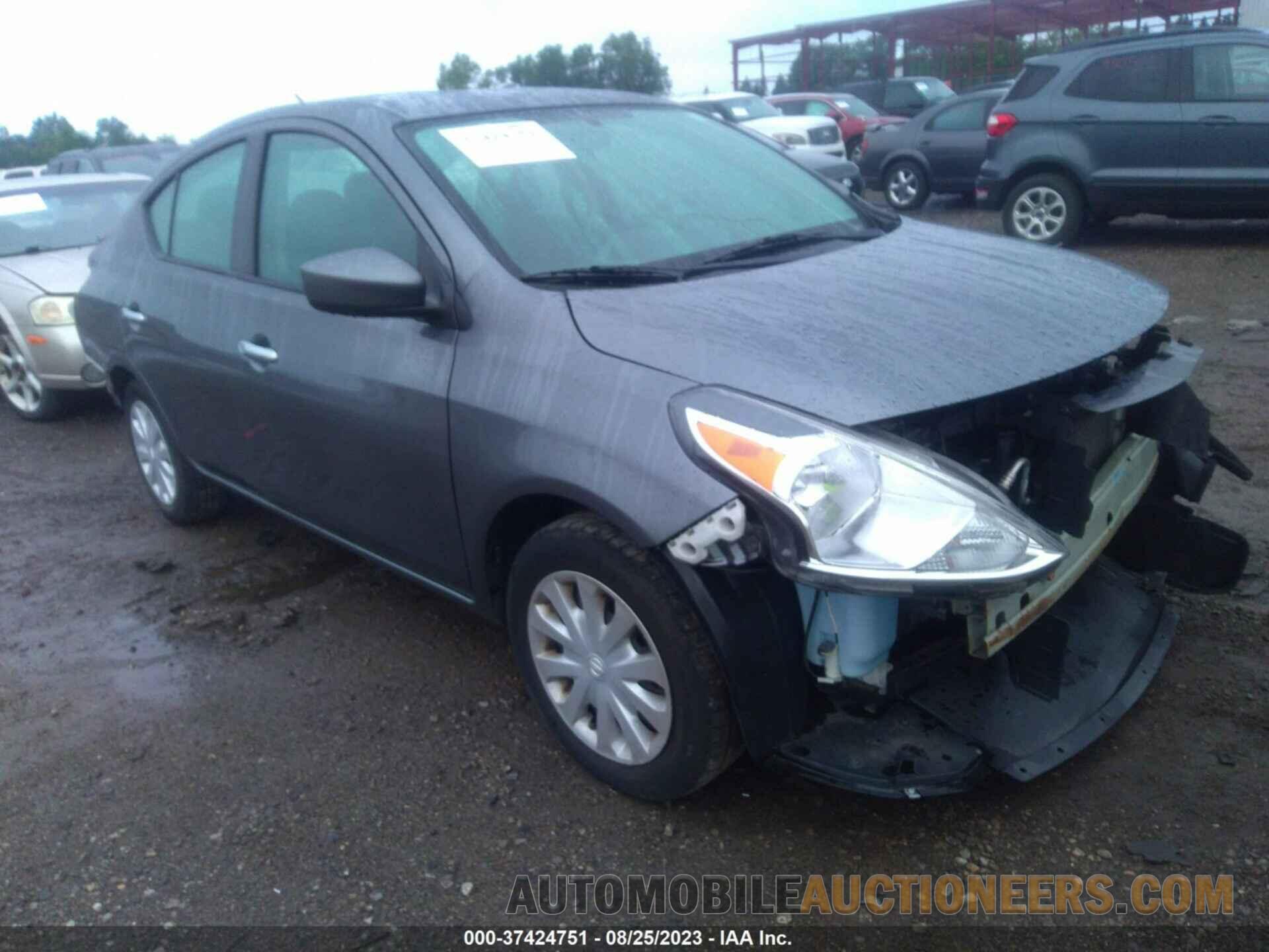 3N1CN7AP7KL812780 NISSAN VERSA 2019