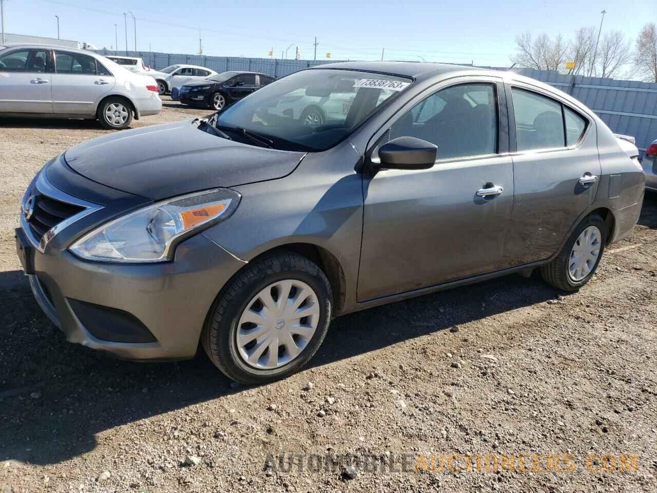 3N1CN7AP7KL815310 NISSAN VERSA 2019