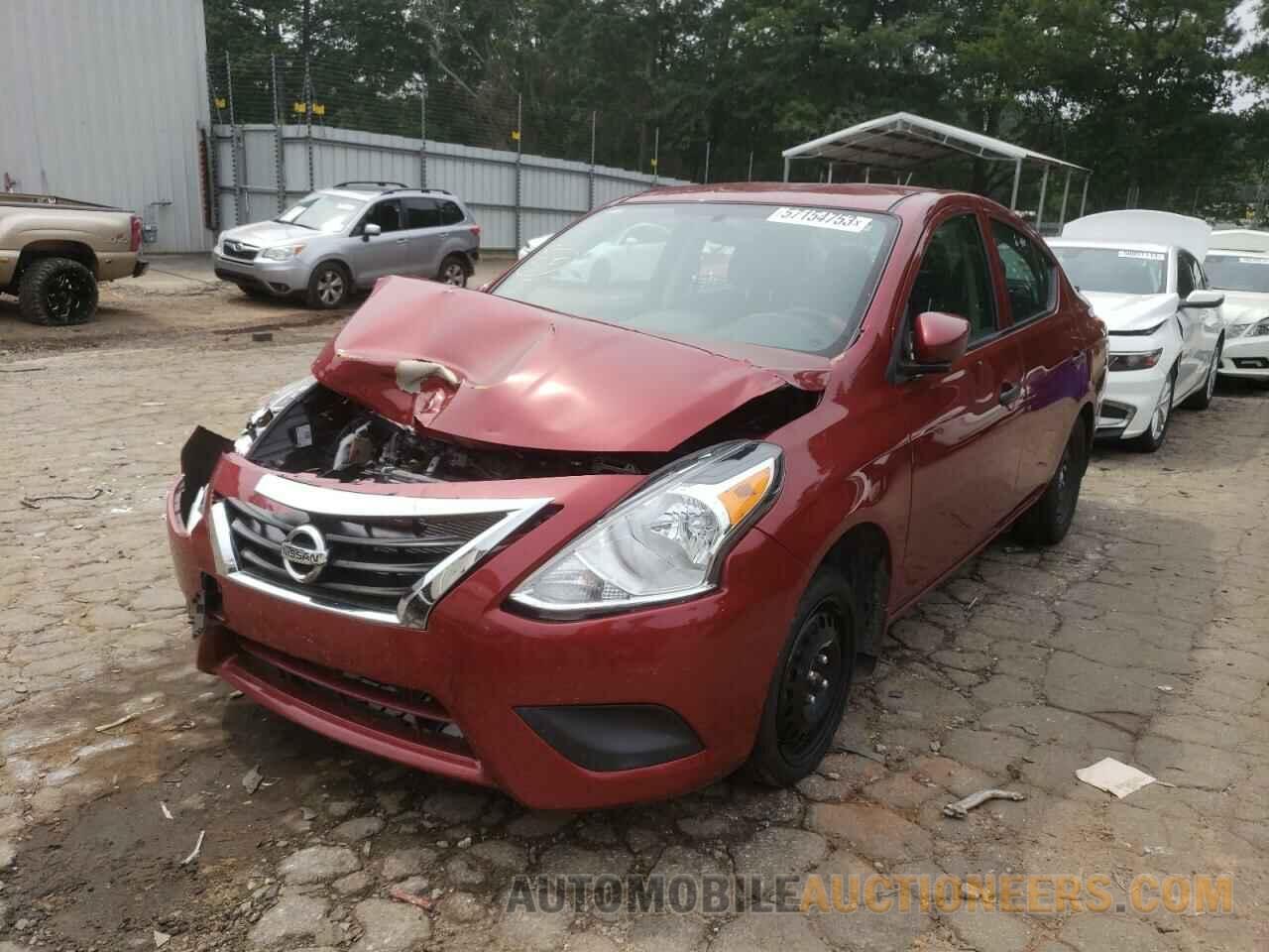 3N1CN7AP7KL818126 NISSAN VERSA 2019