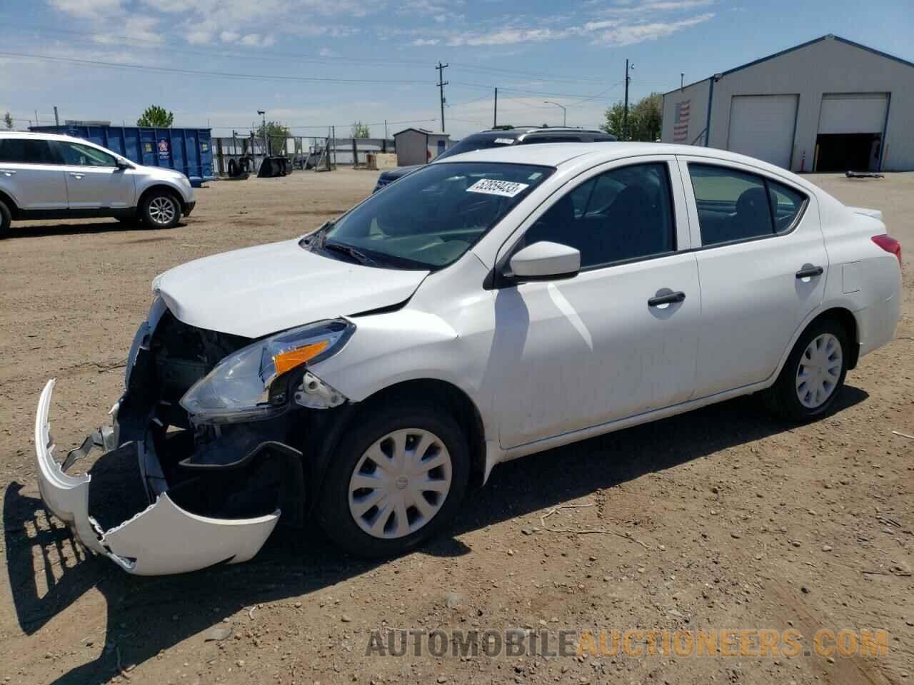 3N1CN7AP7KL823844 NISSAN VERSA 2019