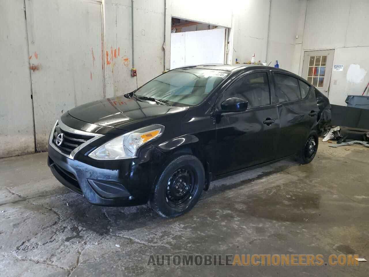 3N1CN7AP7KL826436 NISSAN VERSA 2019