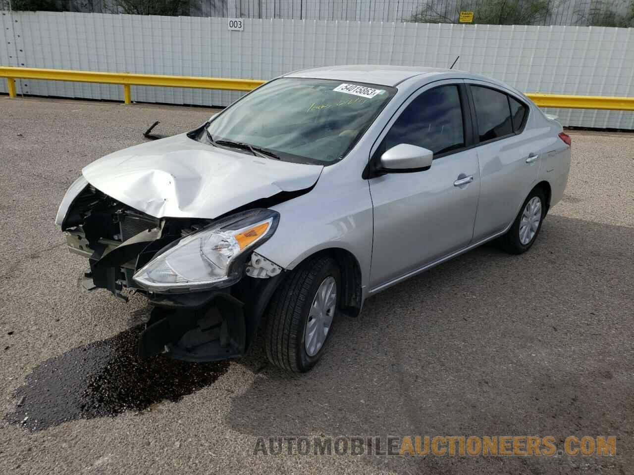 3N1CN7AP7KL829868 NISSAN VERSA 2019