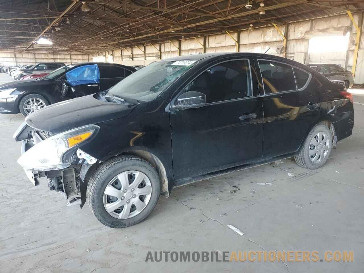 3N1CN7AP7KL843267 NISSAN VERSA 2019