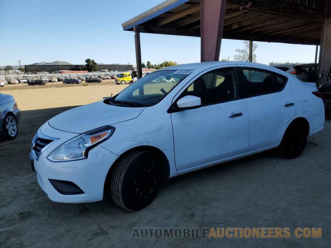 3N1CN7AP7KL843897 NISSAN VERSA 2019