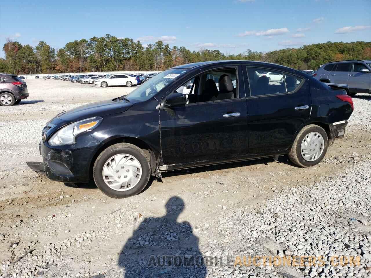 3N1CN7AP7KL845701 NISSAN VERSA 2019