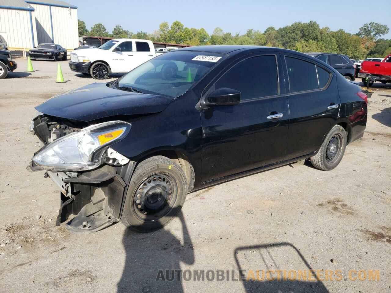 3N1CN7AP7KL851658 NISSAN VERSA 2019