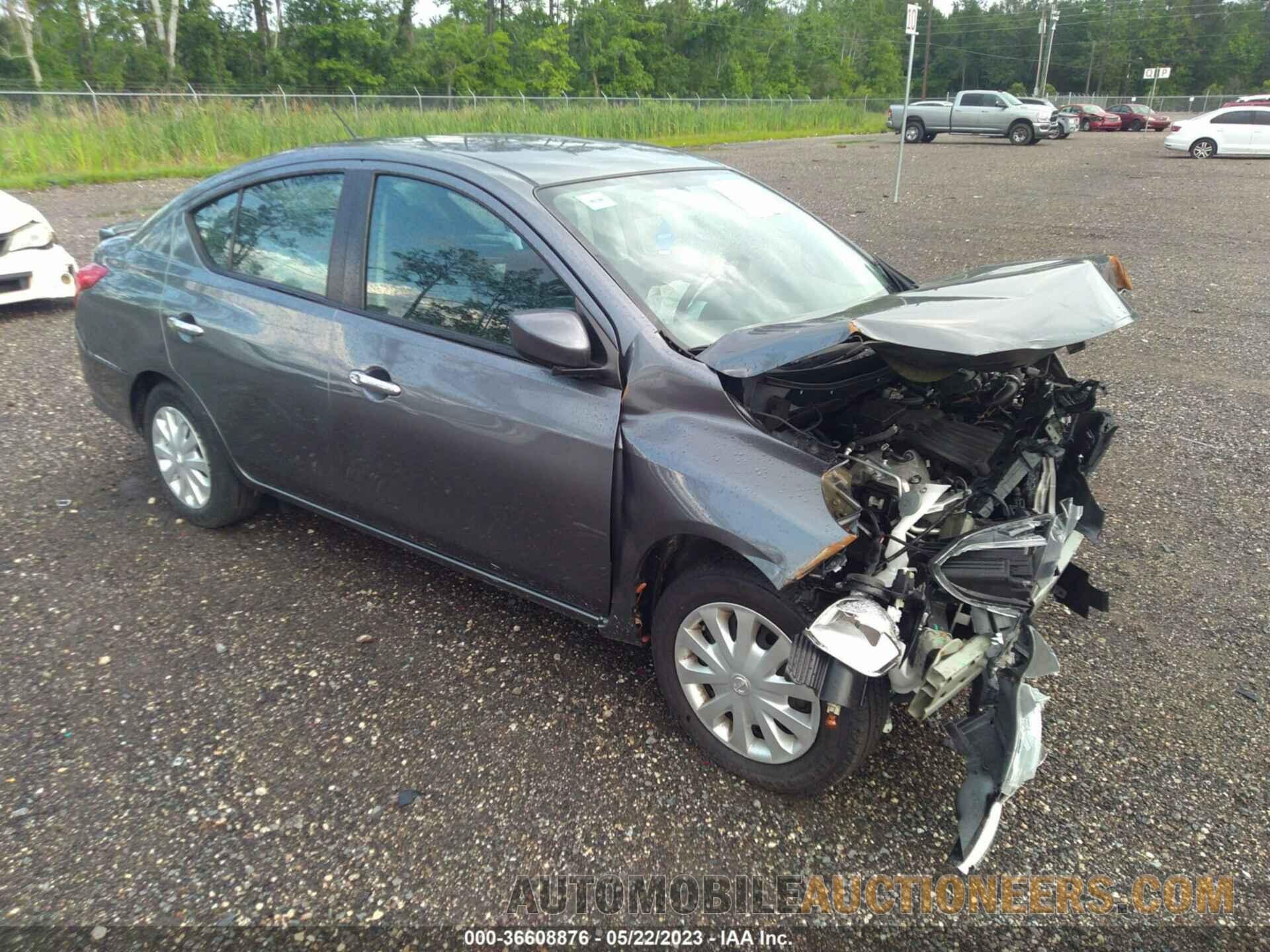 3N1CN7AP7KL864832 NISSAN VERSA SEDAN 2019