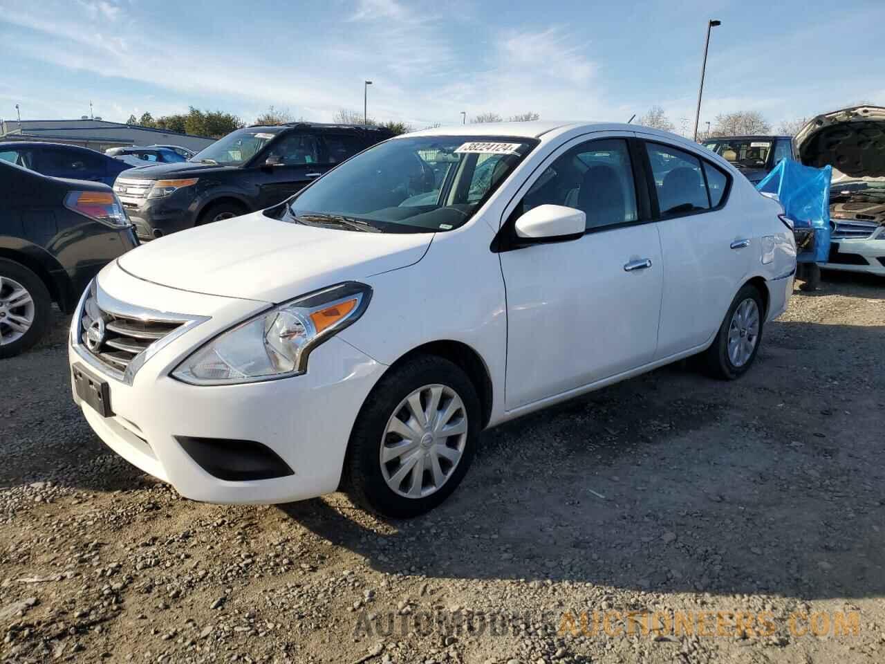 3N1CN7AP7KL868069 NISSAN VERSA 2019