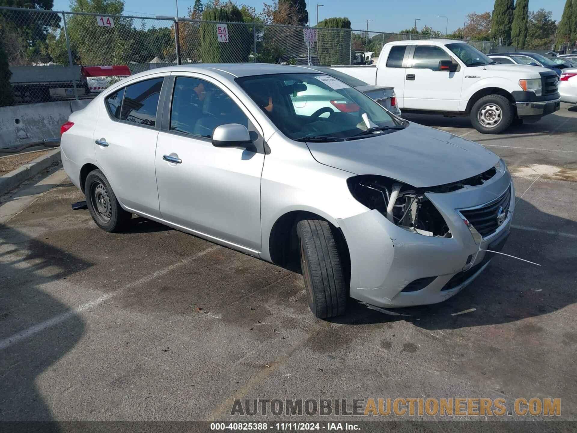 3N1CN7AP8CL825295 NISSAN VERSA 2012