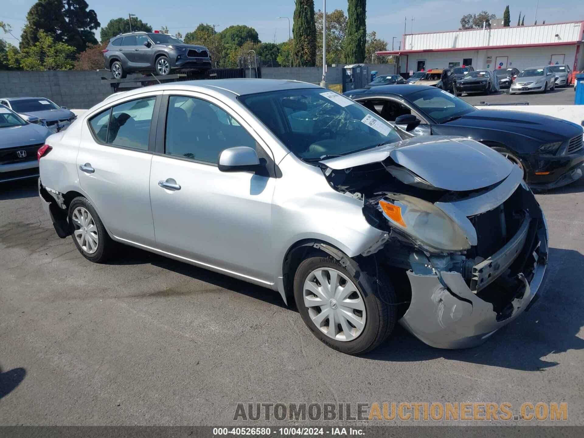 3N1CN7AP8CL869961 NISSAN VERSA 2012