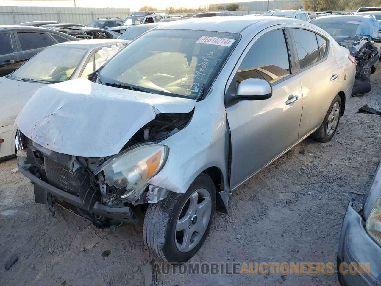 3N1CN7AP8CL916020 NISSAN VERSA 2012