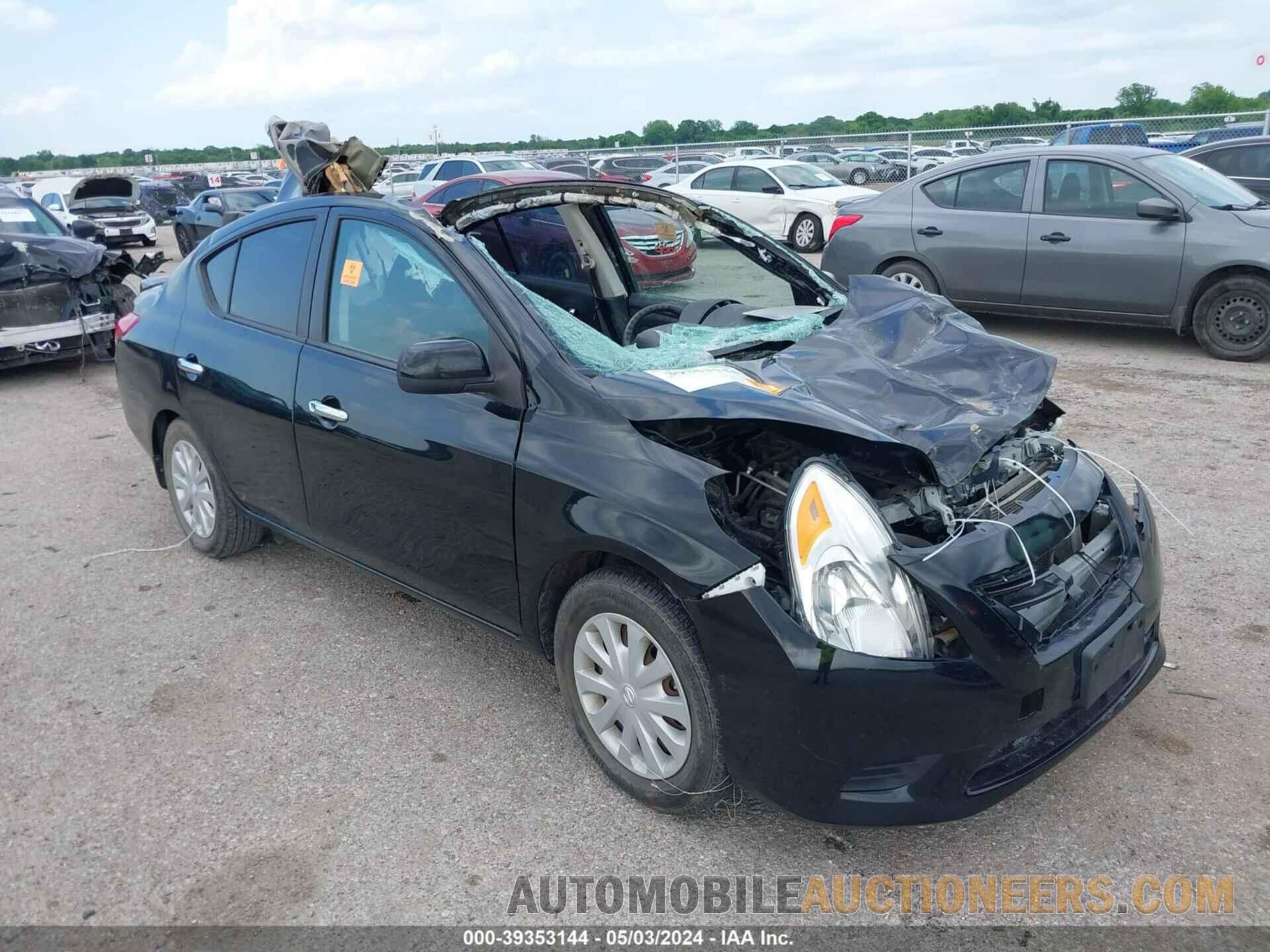 3N1CN7AP8DL822785 NISSAN VERSA 2013