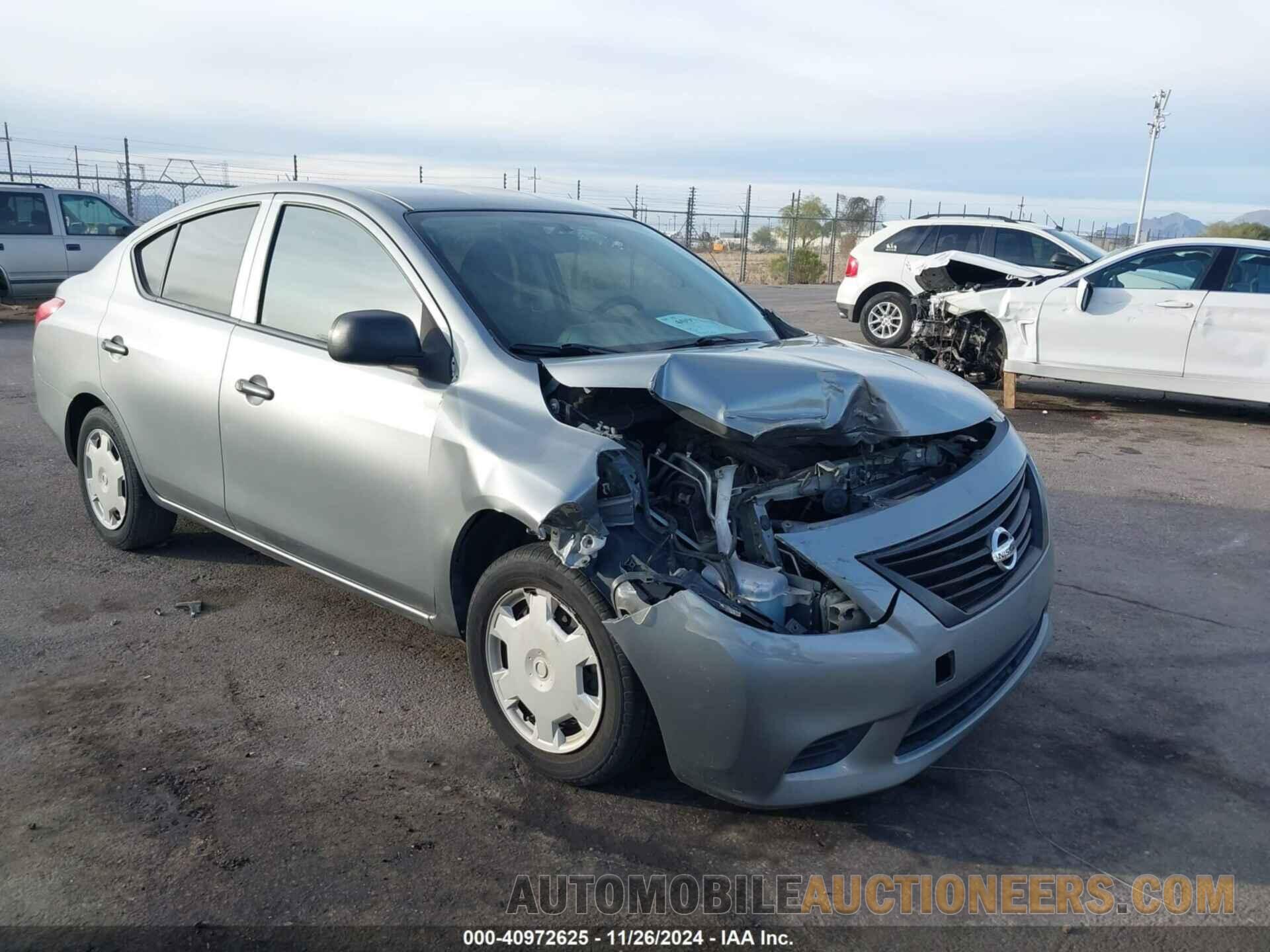 3N1CN7AP8DL827310 NISSAN VERSA 2013