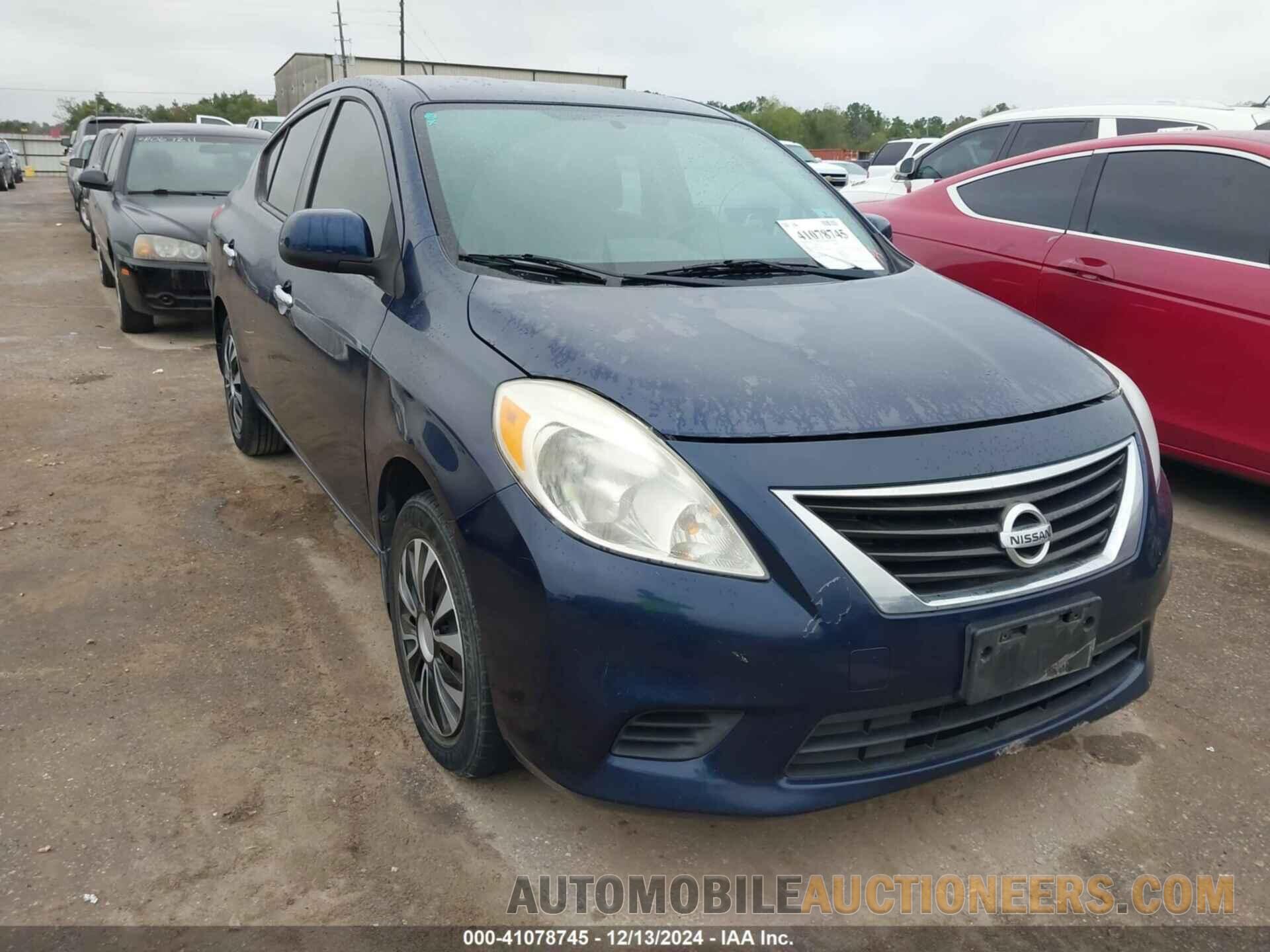 3N1CN7AP8DL831275 NISSAN VERSA 2013