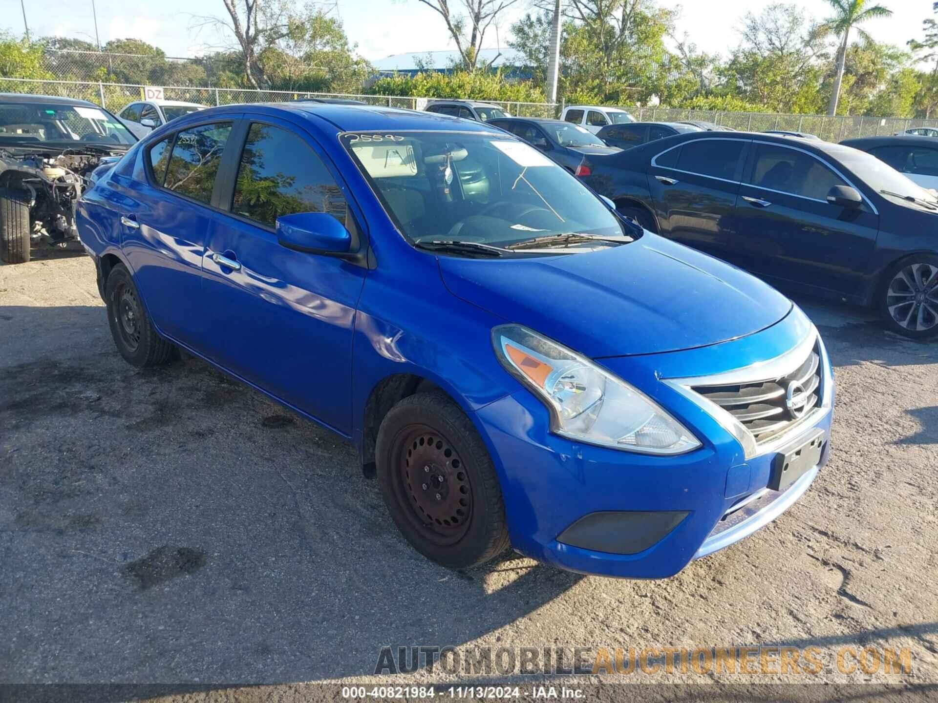 3N1CN7AP8FL827259 NISSAN VERSA 2015