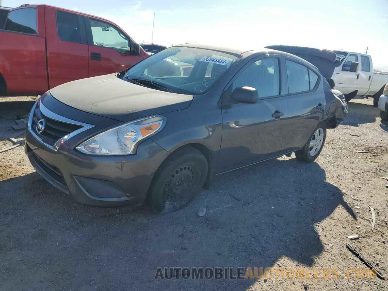 3N1CN7AP8FL883945 NISSAN VERSA 2015