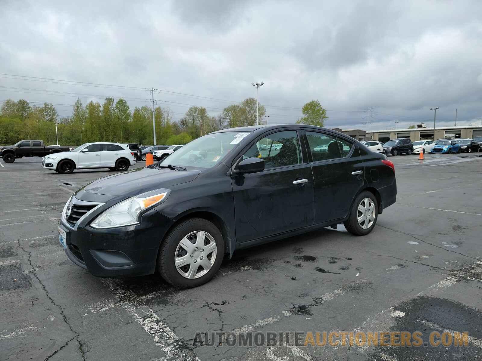 3N1CN7AP8FL910108 Nissan Versa 2015