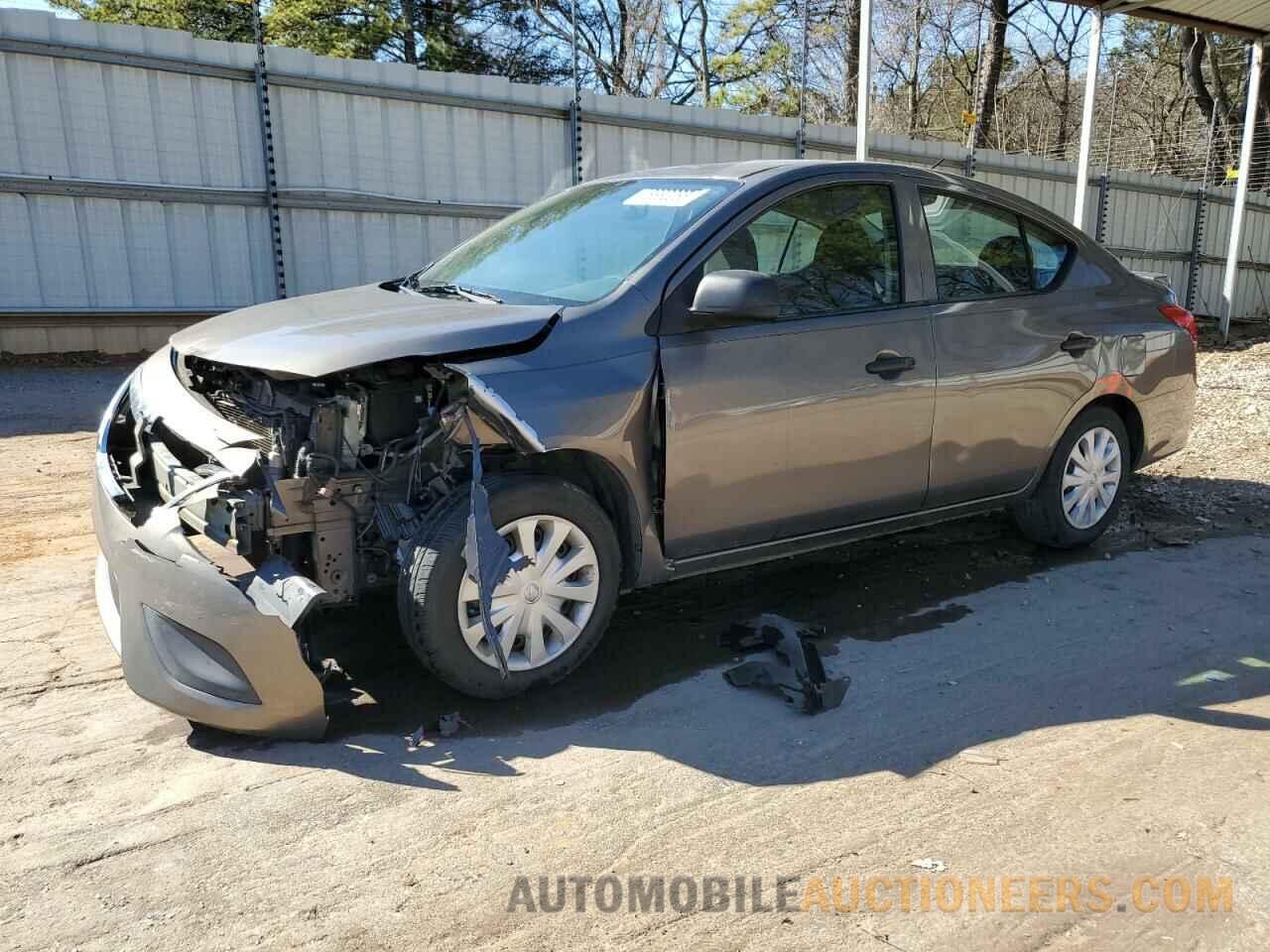 3N1CN7AP8FL931864 NISSAN VERSA 2015