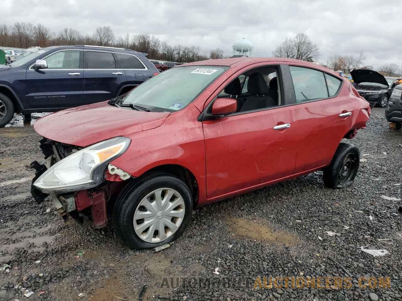 3N1CN7AP8FL945621 NISSAN VERSA 2015