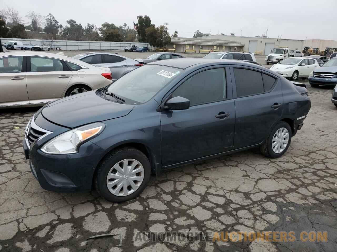 3N1CN7AP8HL820735 NISSAN VERSA 2017