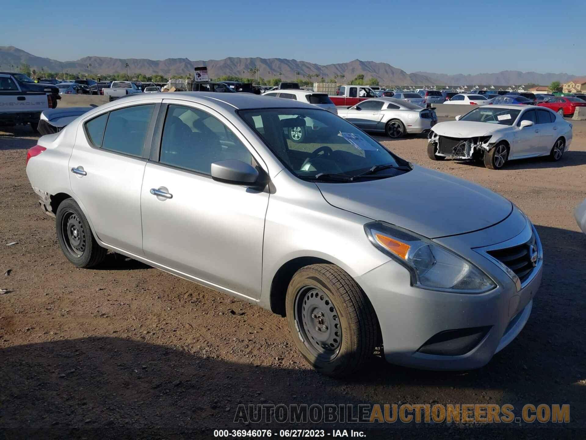 3N1CN7AP8JL800250 NISSAN VERSA SEDAN 2018