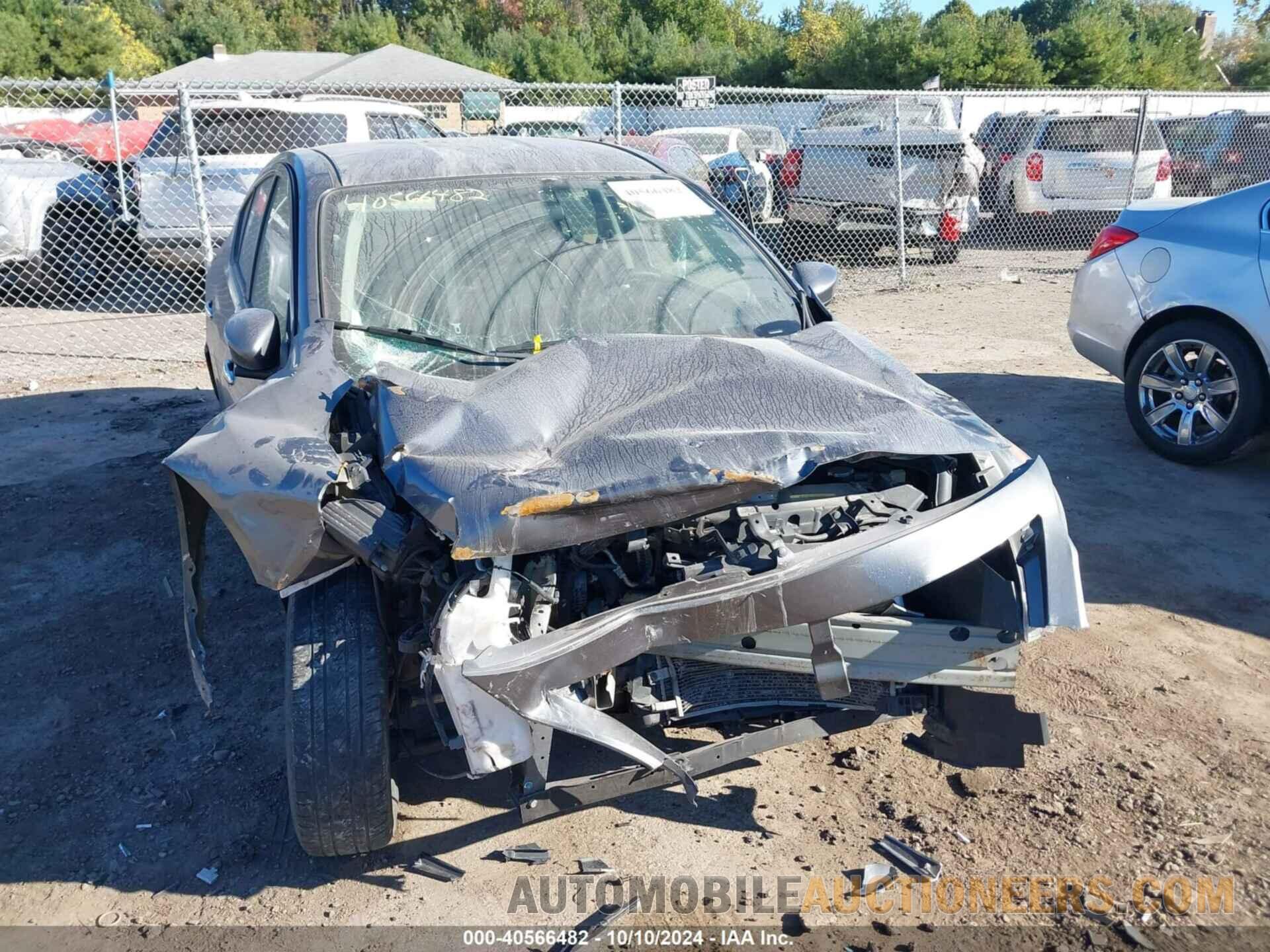 3N1CN7AP8JL813855 NISSAN VERSA 2018