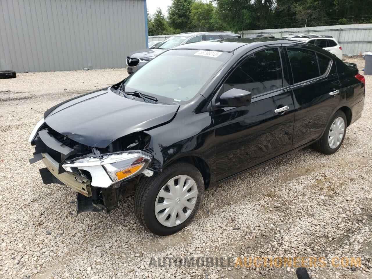 3N1CN7AP8JL814858 NISSAN VERSA 2018