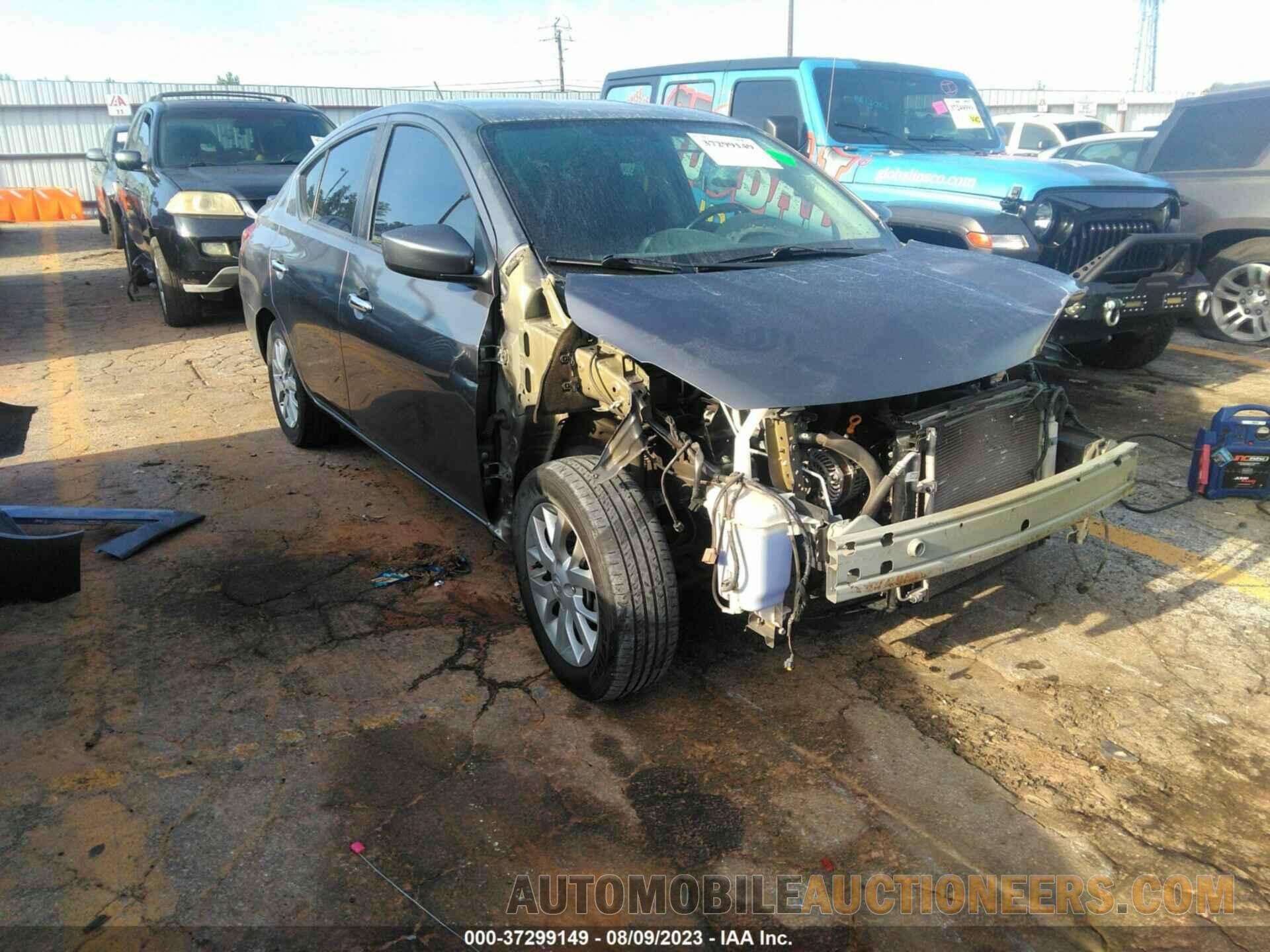 3N1CN7AP8JL831479 NISSAN VERSA SEDAN 2018