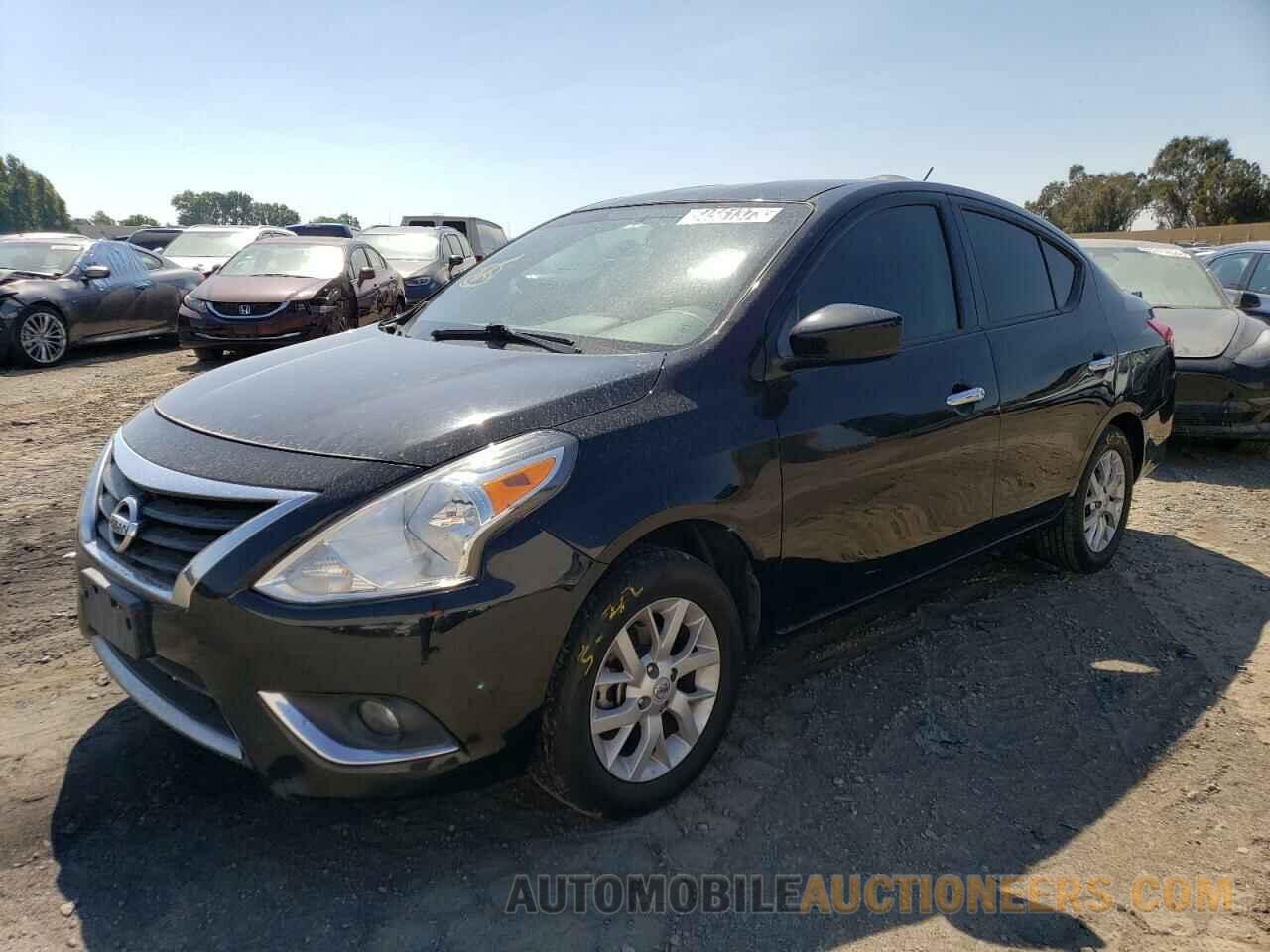 3N1CN7AP8JL839503 NISSAN VERSA 2018