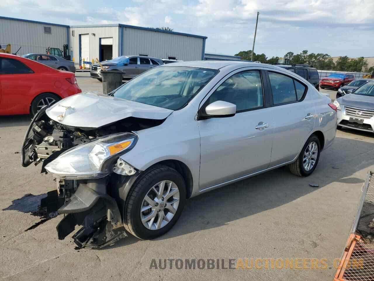 3N1CN7AP8JL856351 NISSAN VERSA 2018