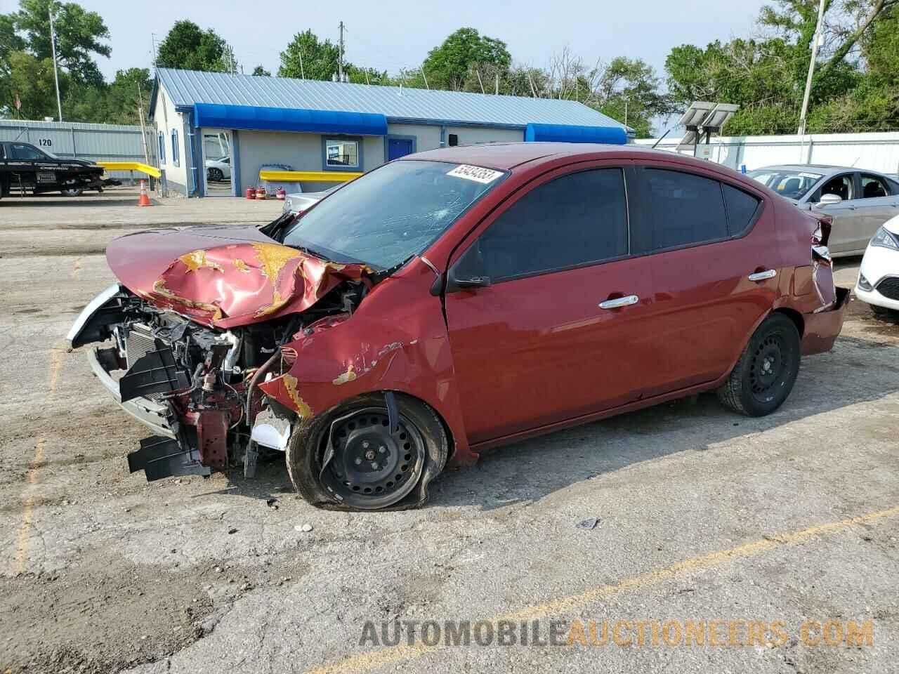 3N1CN7AP8JL868368 NISSAN VERSA 2018