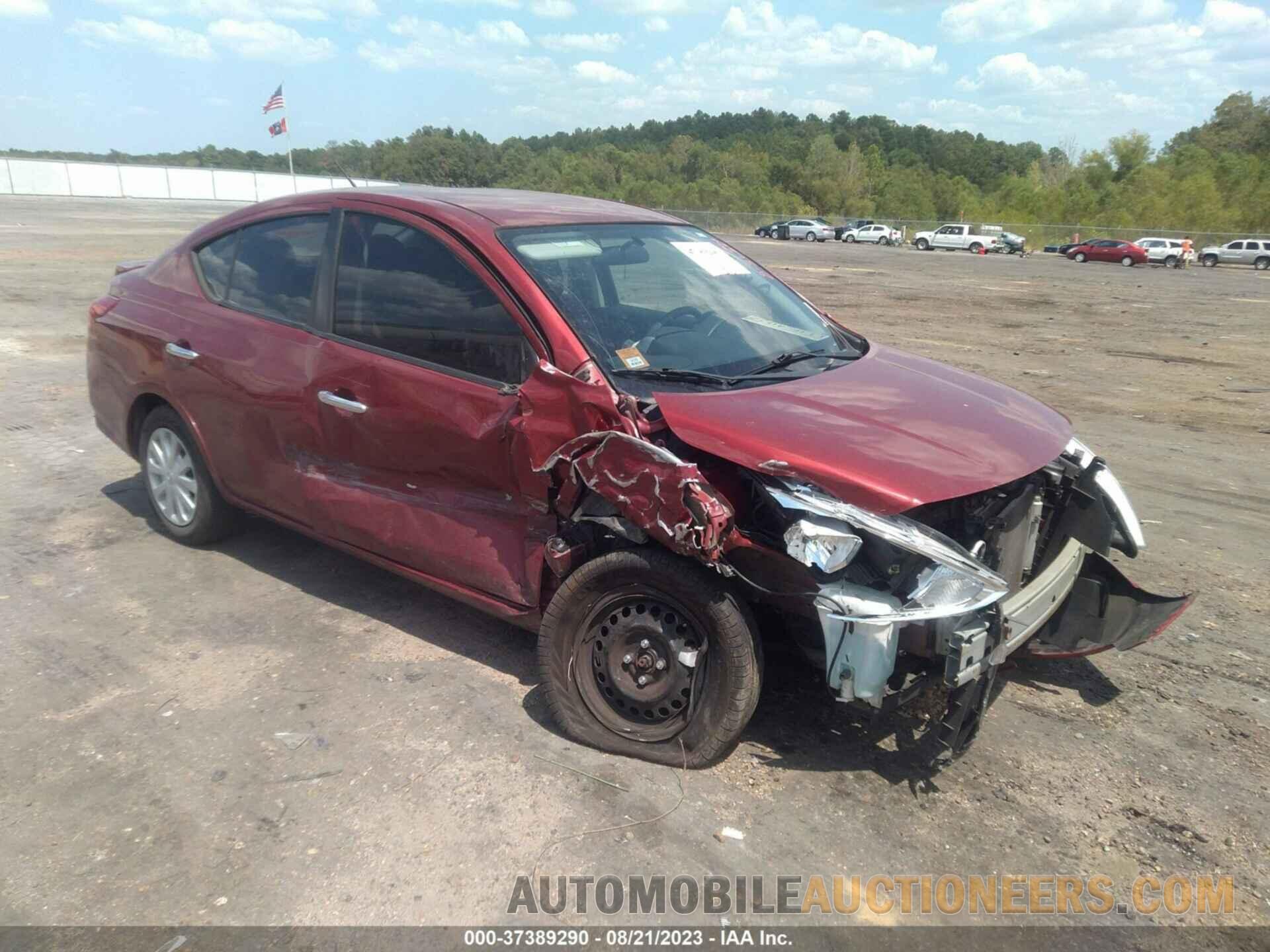 3N1CN7AP8JL881220 NISSAN VERSA 2018