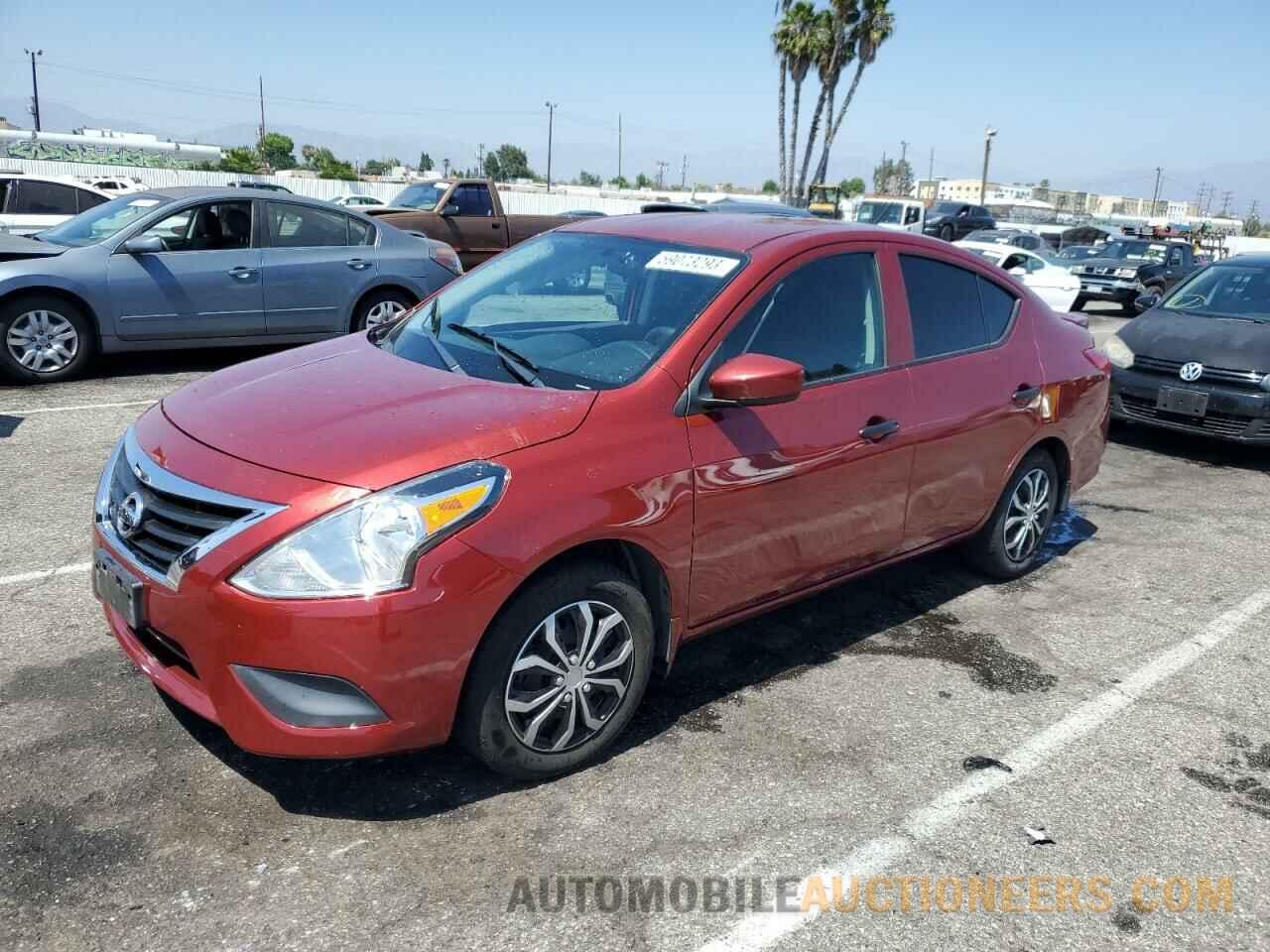 3N1CN7AP8JL886823 NISSAN VERSA 2018