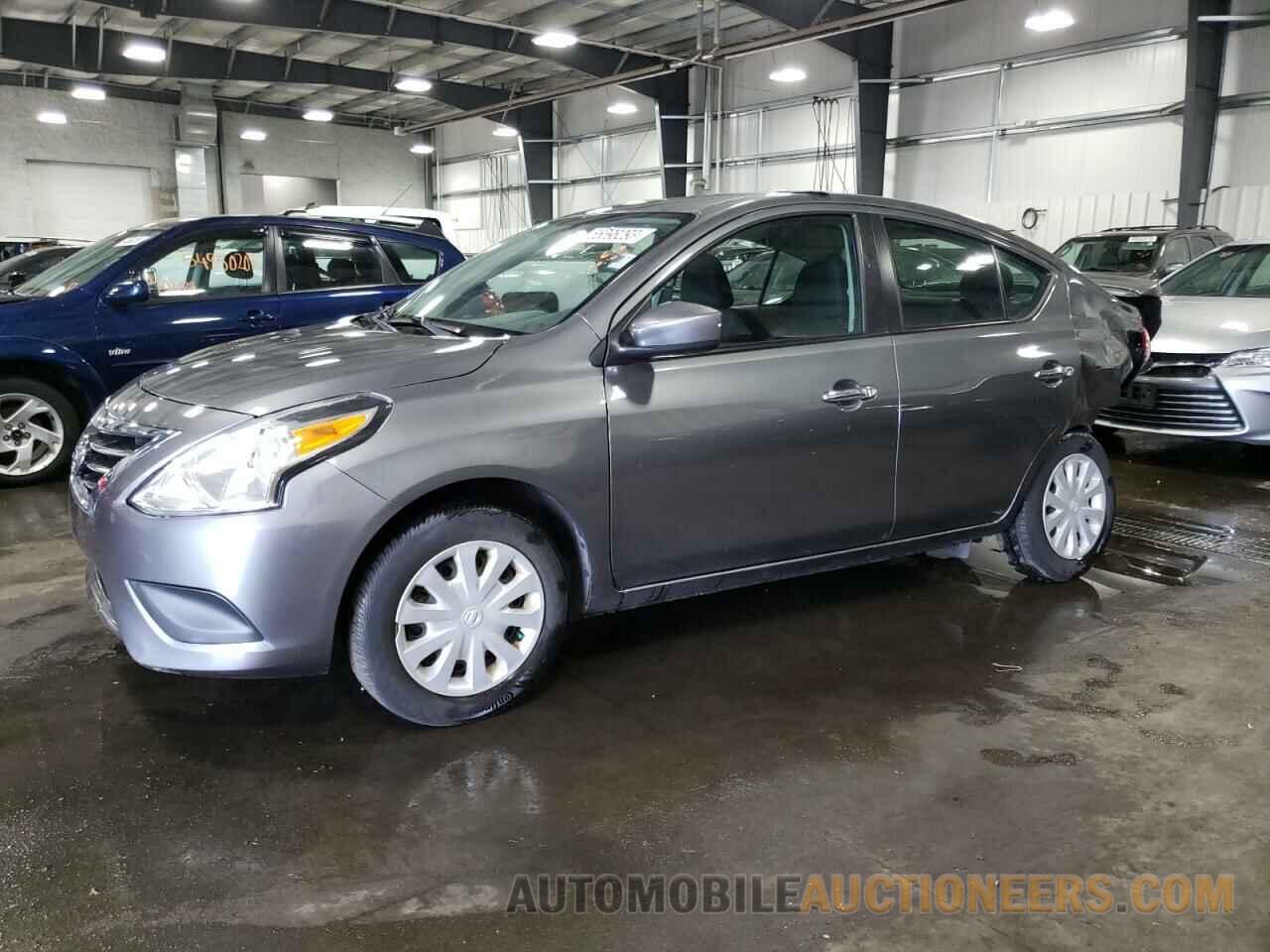 3N1CN7AP8KL811847 NISSAN VERSA 2019