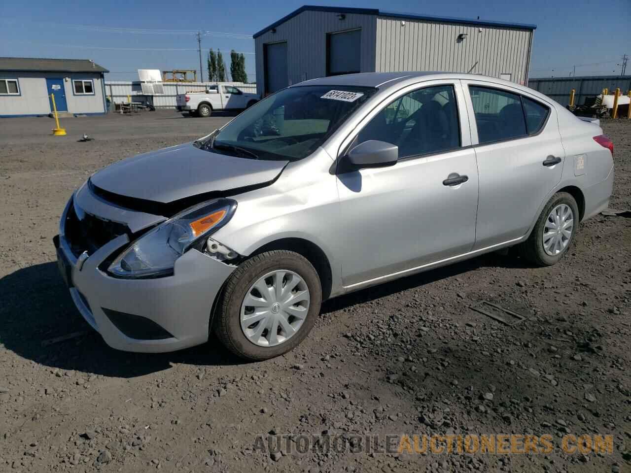 3N1CN7AP8KL816725 NISSAN VERSA 2019