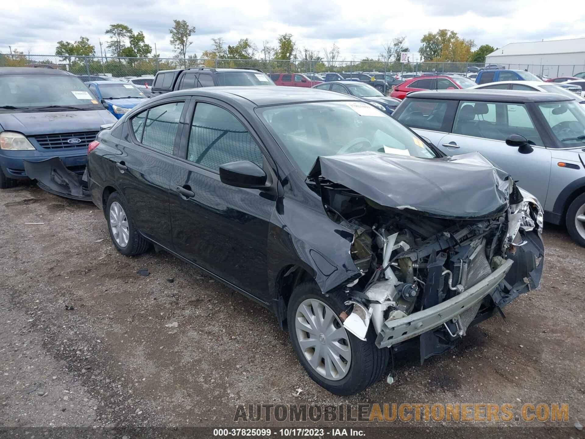 3N1CN7AP8KL821293 NISSAN VERSA SEDAN 2019