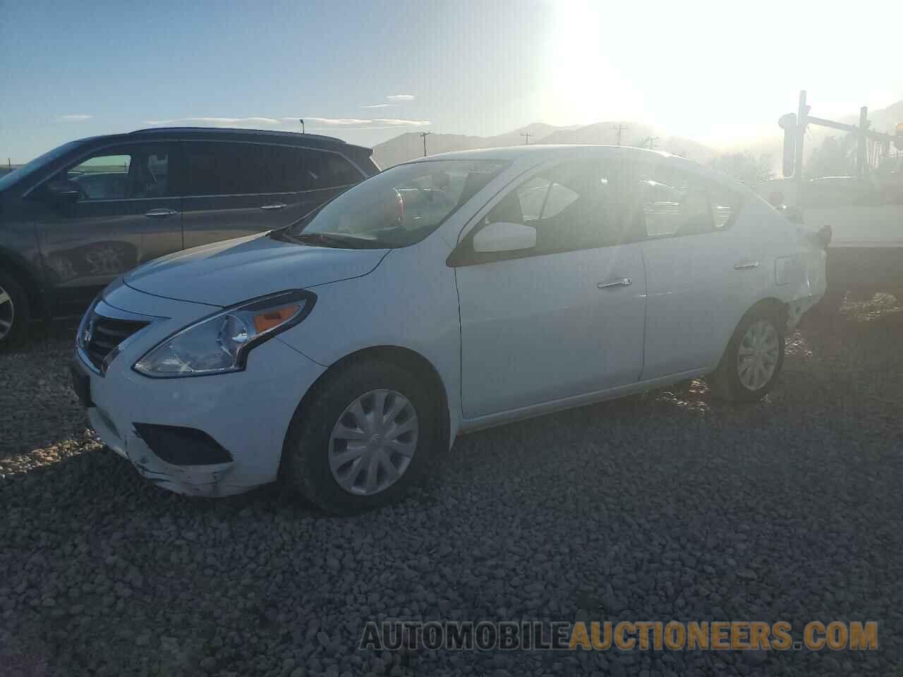 3N1CN7AP8KL830740 NISSAN VERSA 2019