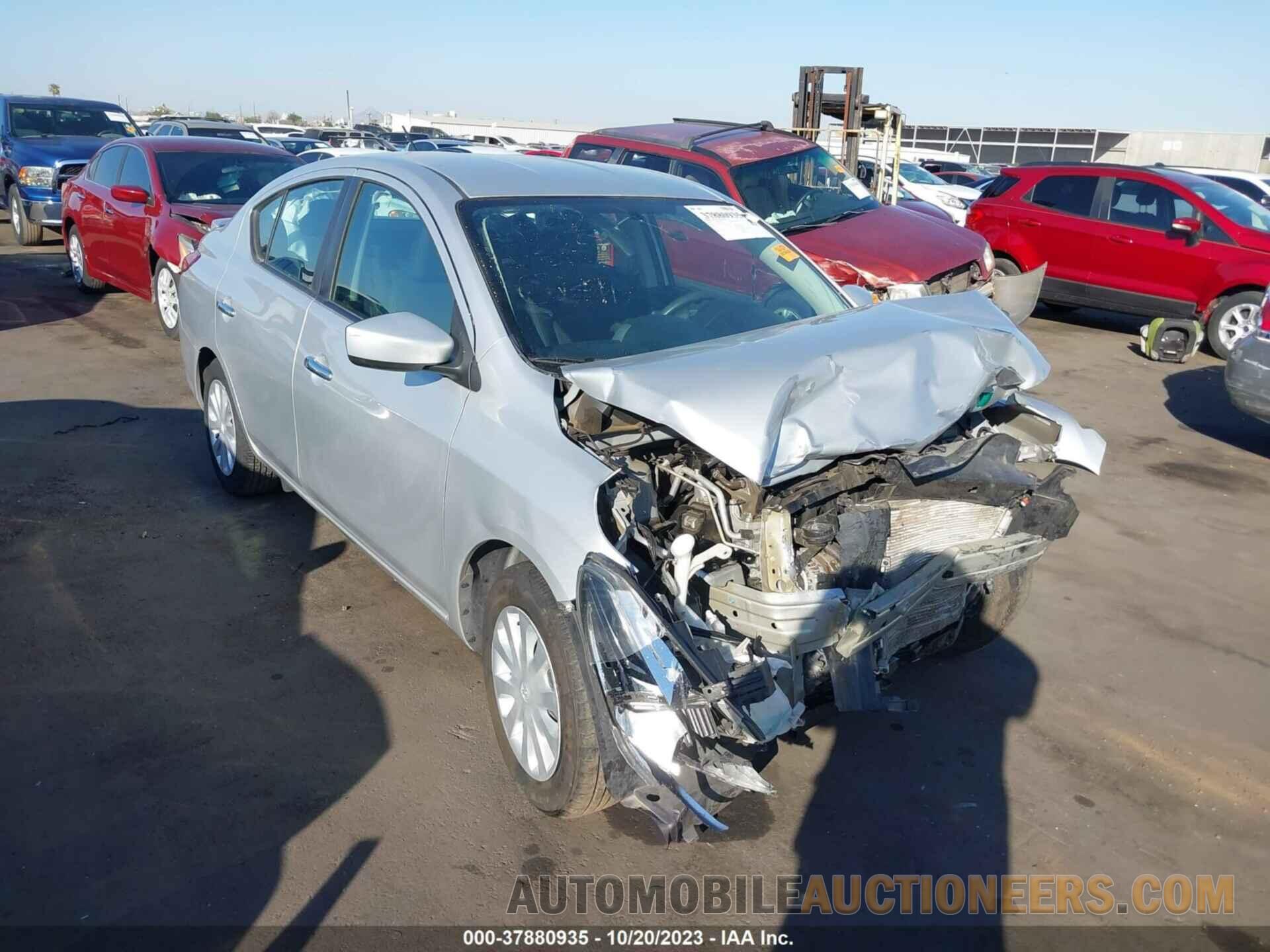 3N1CN7AP8KL833458 NISSAN VERSA 2019