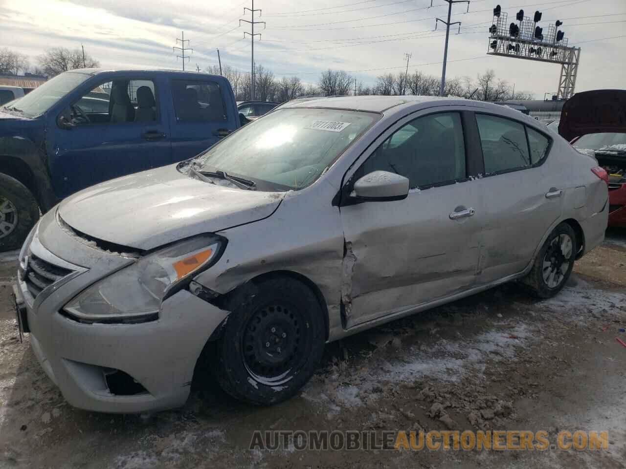 3N1CN7AP8KL846677 NISSAN VERSA 2019