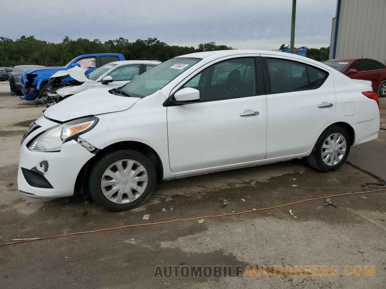 3N1CN7AP8KL852902 NISSAN VERSA 2019